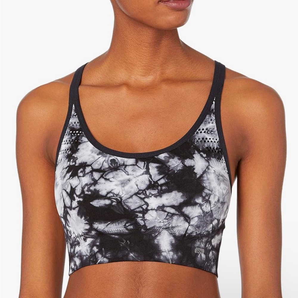 Marika Women's Kailyn Seamless Sports Bra

S/M

Tye dye